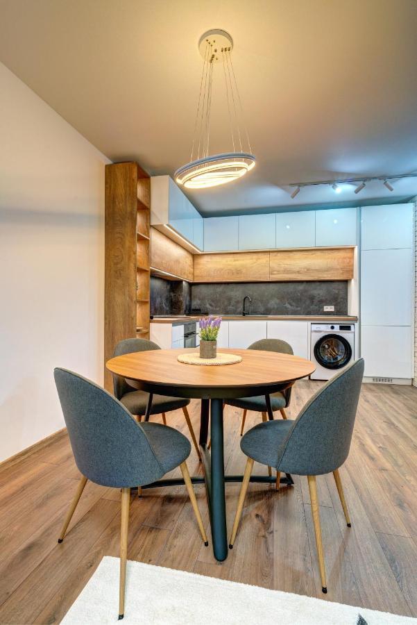 N.Joy Holiday Apartment 532 By Oak Residence سموليان المظهر الخارجي الصورة